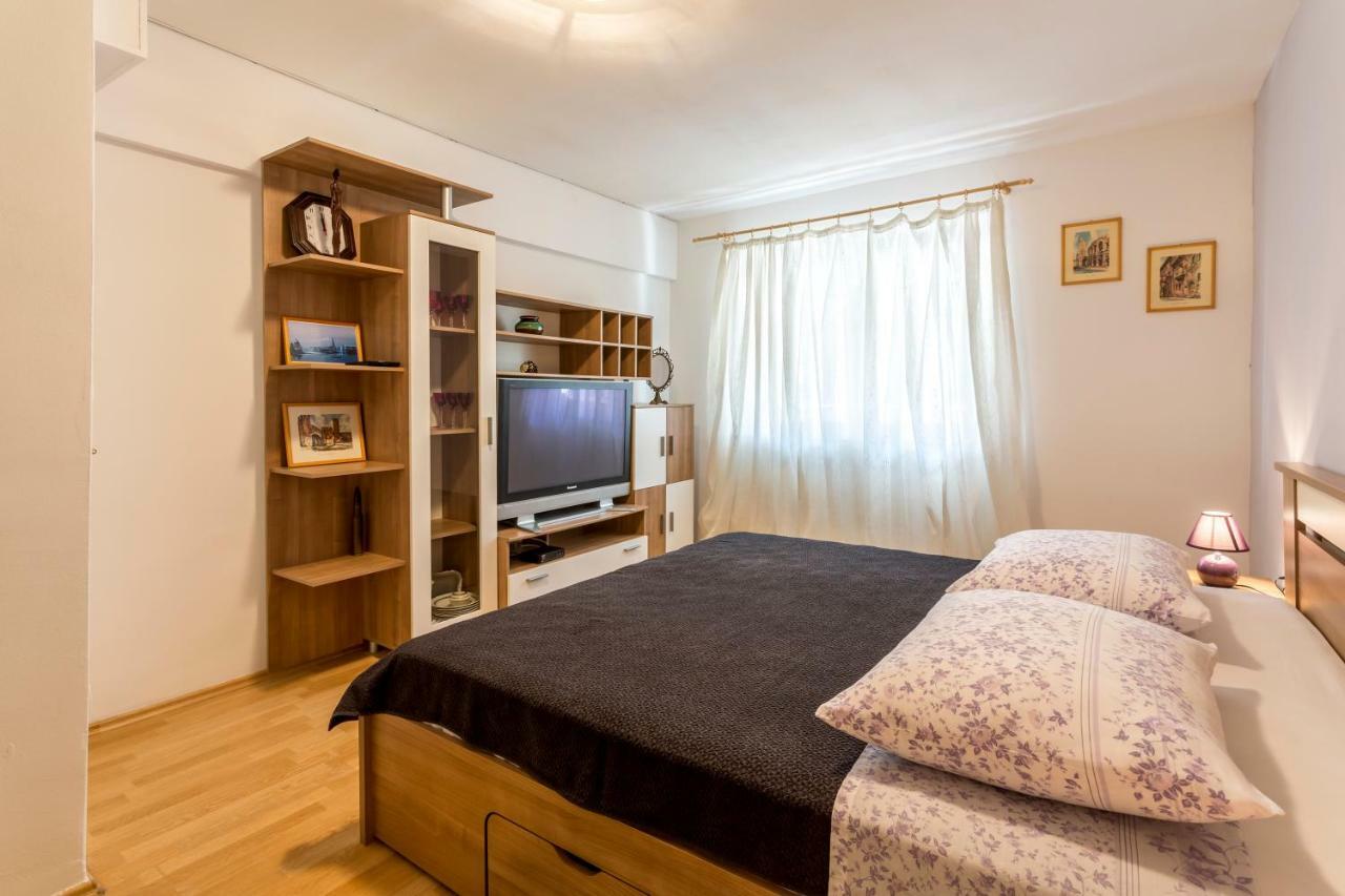 Modern Apartment Near The Beach And Center Of Split Luaran gambar